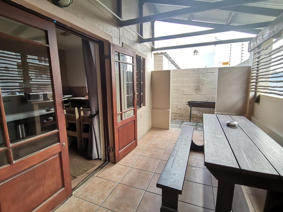 Tourist Lodge Gansbaai Zewnętrze zdjęcie