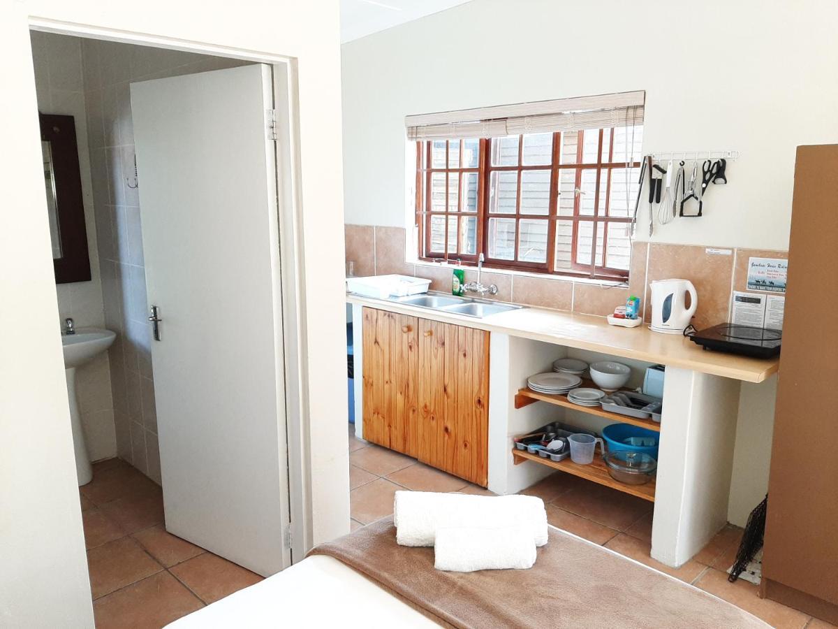 Tourist Lodge Gansbaai Zewnętrze zdjęcie