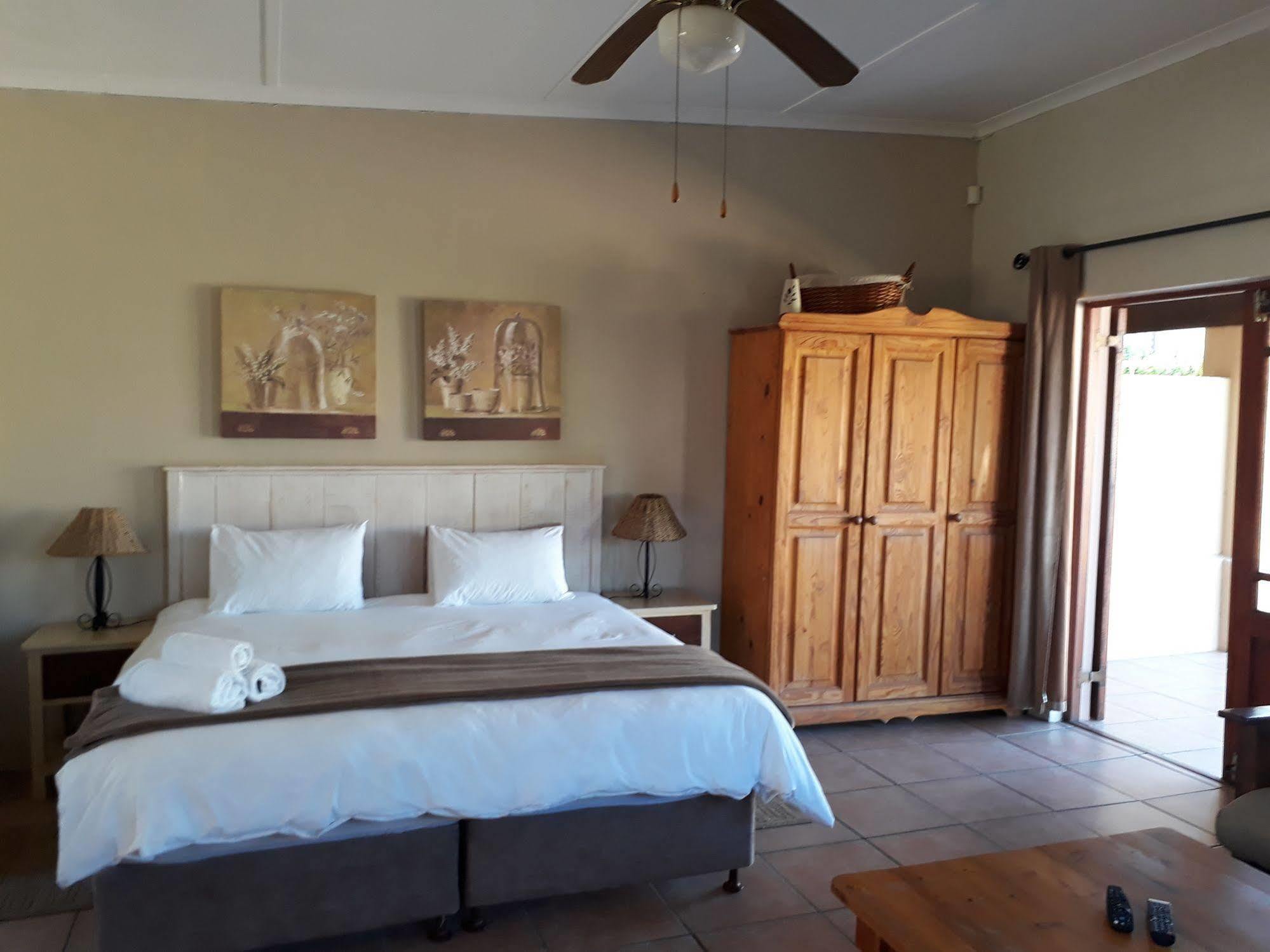 Tourist Lodge Gansbaai Zewnętrze zdjęcie